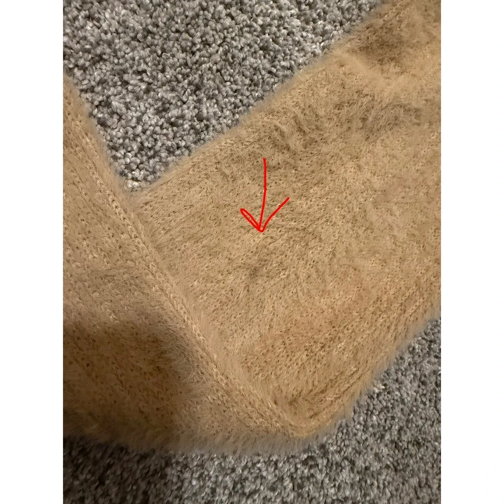 Women Fuzzy Twist Front V-Neck Cropped Sweater Camel‎ Tan Long Sleeve Knit Top